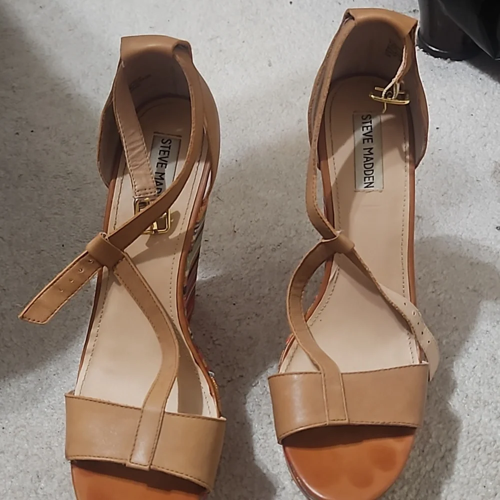 Wedges - Picture 2 of 4